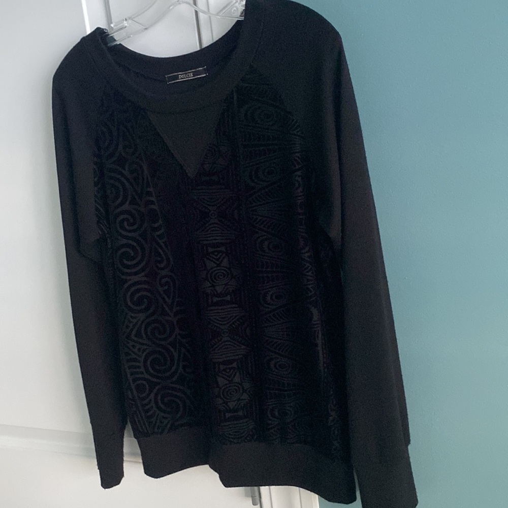 DULCIE BURNOUT BUTTON BACK TOP